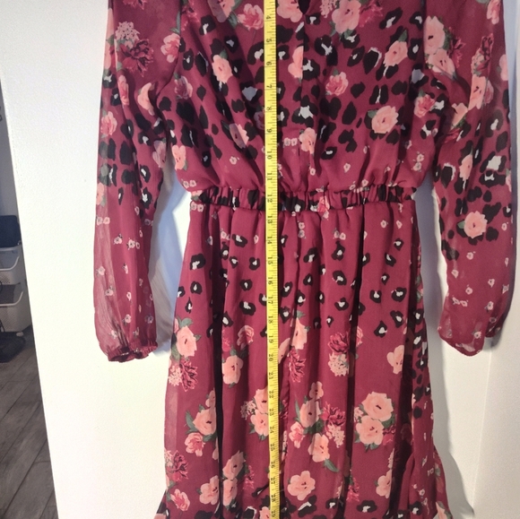 Beautiful flowy flower dress (Girls XL) #251 - Picture 4 of 5